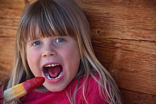 宝宝吃西红柿过敏起红疹怎么办? 宝宝吃西红柿过敏起红疹怎么办?